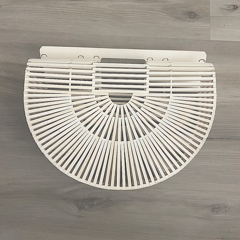 Wooden white bag